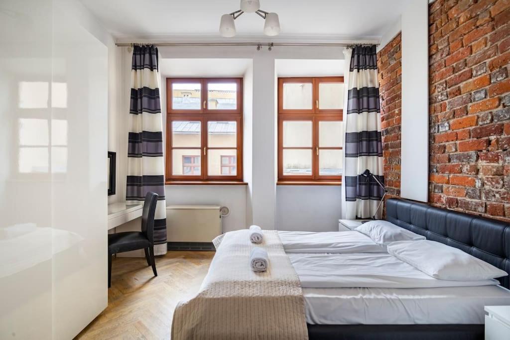 Florianska Glamour Apartments Cracovia Exterior foto