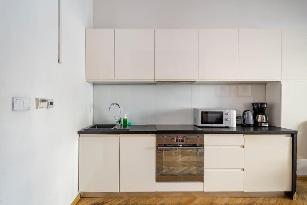 Florianska Glamour Apartments Cracovia Exterior foto